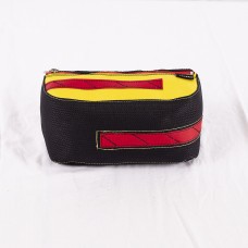 Maskentasche Schwarz mit gelb/roten Details